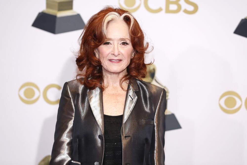 La cantante Bonnie Raitt antes de la ceremonia
