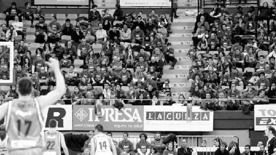 La Marea Azul no pudo evitar la derrota