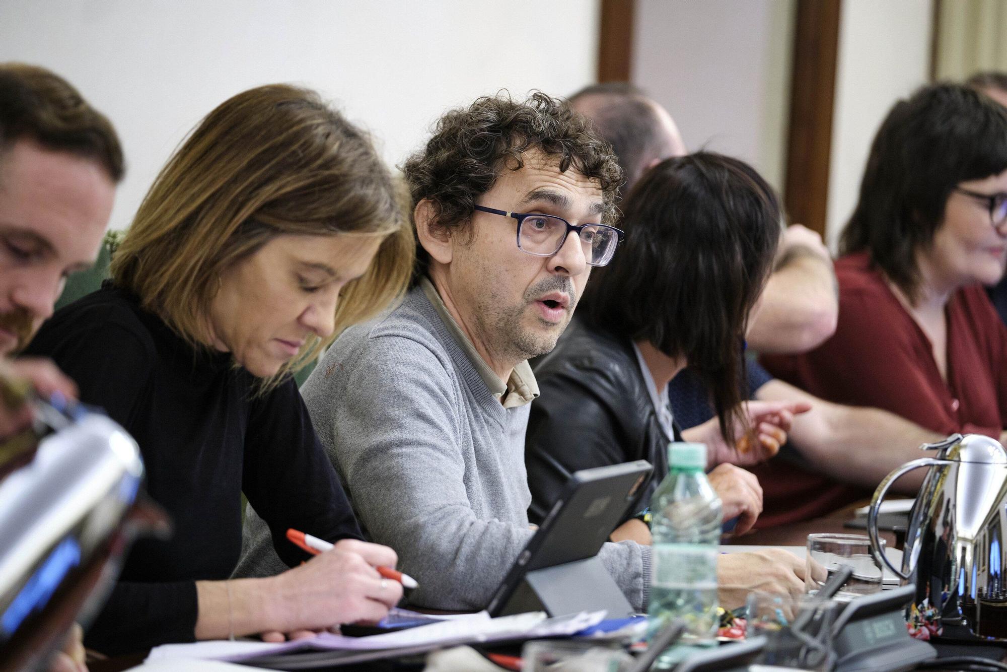 Fotos del pleno del Ayuntamiento de Pamplona (jueves 11 de diciembre de 2025)