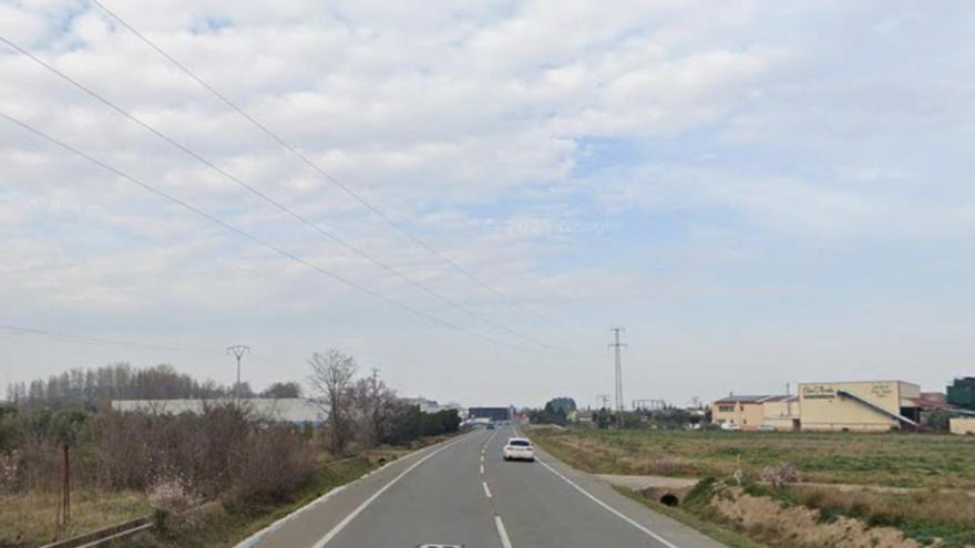 Herido grave un hombre de 44 años tras colisionar una moto y un camión en Cascante