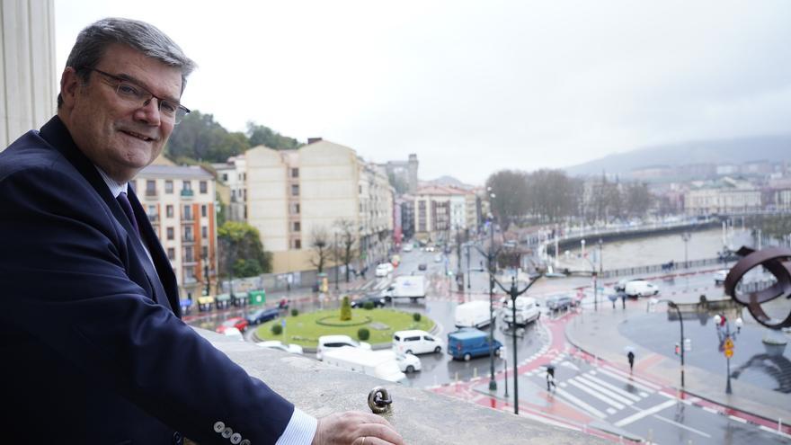 "No me he sentido cuestionado por mi partido, creo que Aitor Esteban entendió la situación especial de Bilbao"