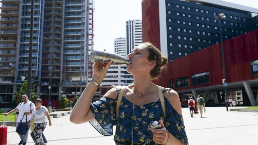 “No he pasado tanto bochorno ni en Las Vegas”: Bizkaia se asfixia bajo una nueva ola de calor