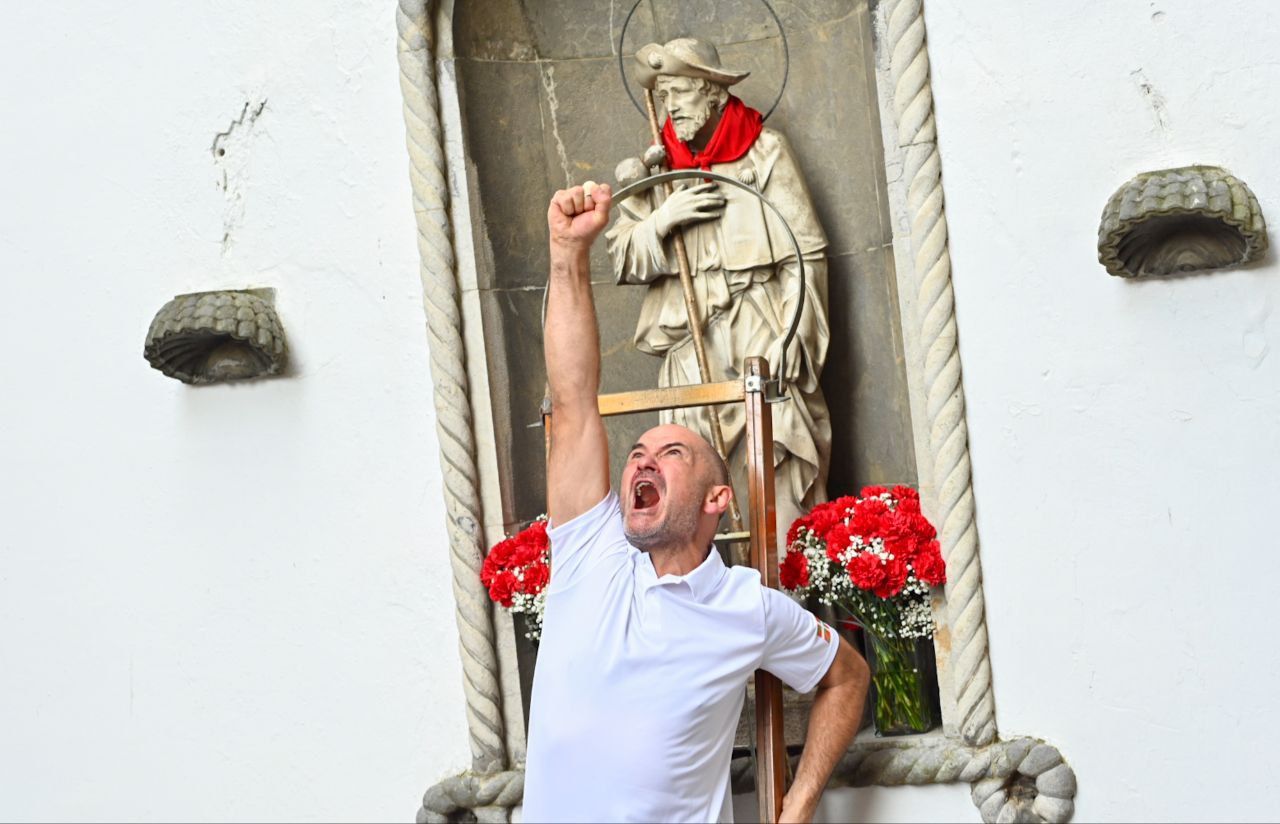 ¡Empiezan las fiestas de Deba! El chupinazo enciende San Roque