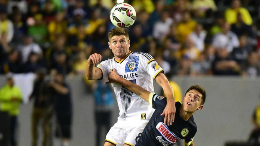 Steven Gerrard anuncia su retirada