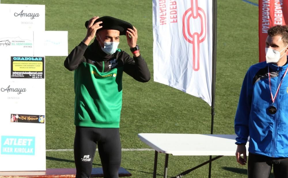 Atletas durante el 36 Campeonato Navarro de Cross Largo.