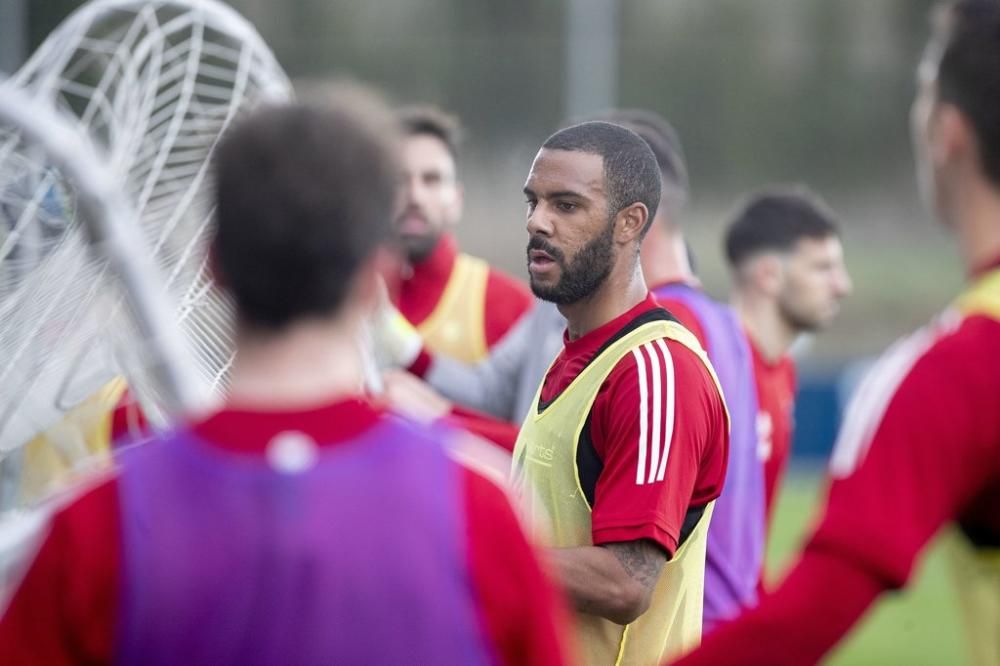 Primer entrenamiento de Jonás Ramalho con Osasuna