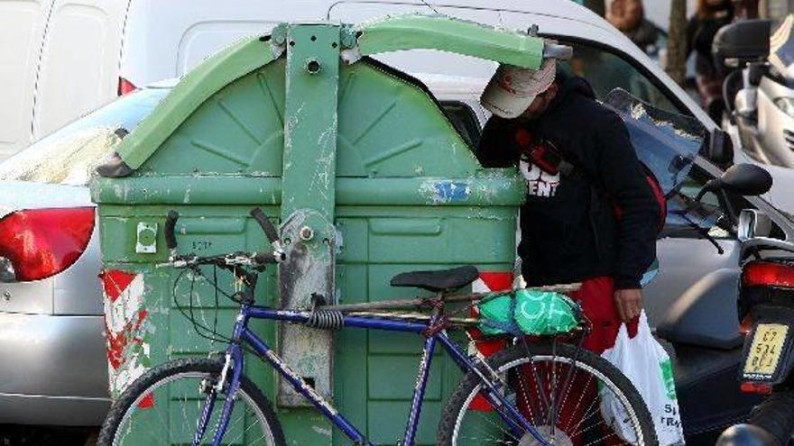 El Ayuntamiento contrata a 28 inspectores para controlar cómo se depositan las basuras