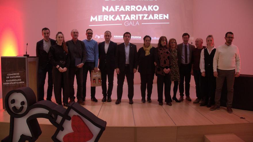 El Gobierno de Navarra homenajea a las y los comerciantes en la primera Gala de Comercio