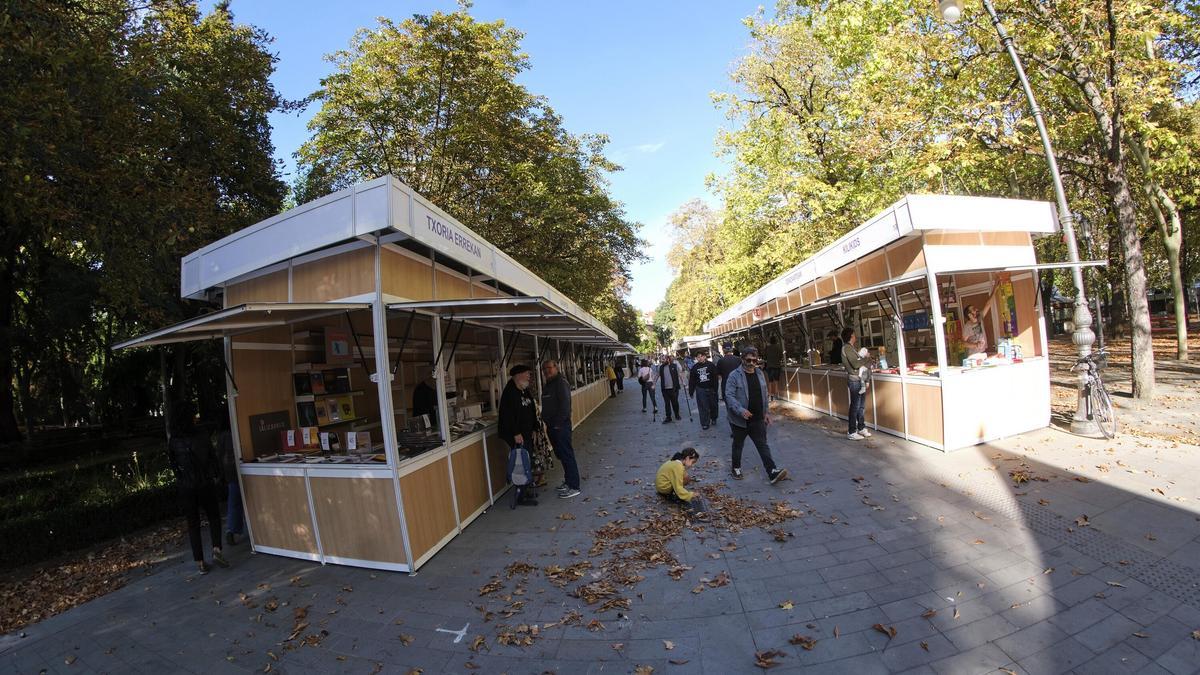 En su 7ª edición, la feria se ha trasladado al Bosquecillo, junto a la Taconera.