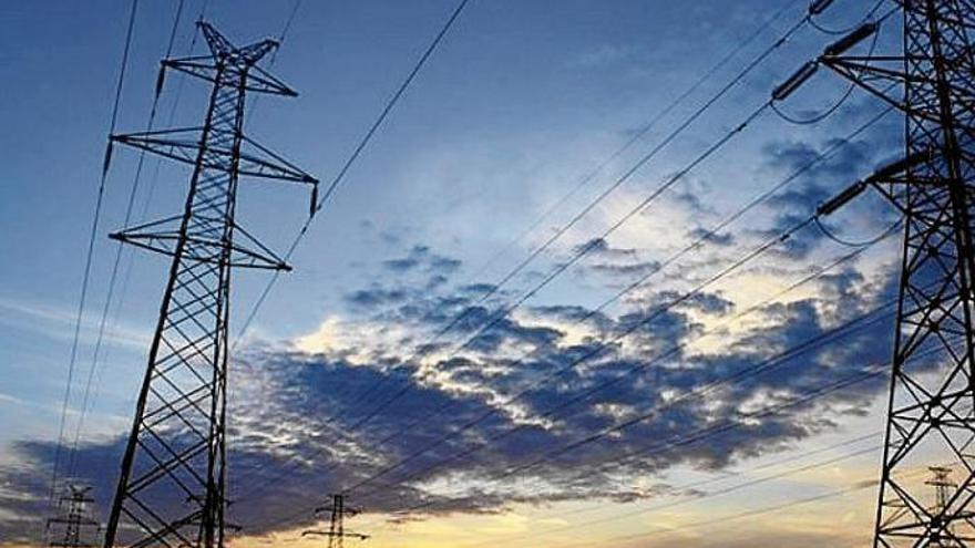 Los 27 incapaces de fijar una postura común contra la subida de la electricidad