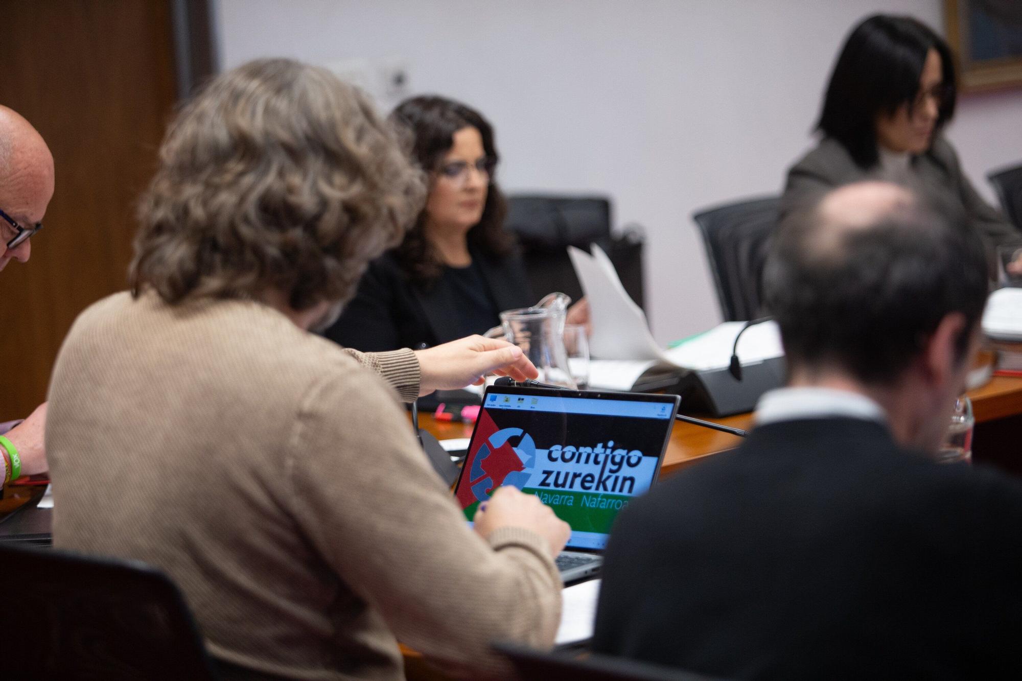 Fotos de la comisión de Economía y Hacienda