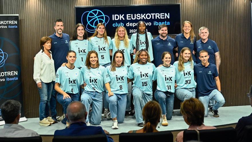 El IDK Euskotren presenta su plantilla para la temporada 2025-26