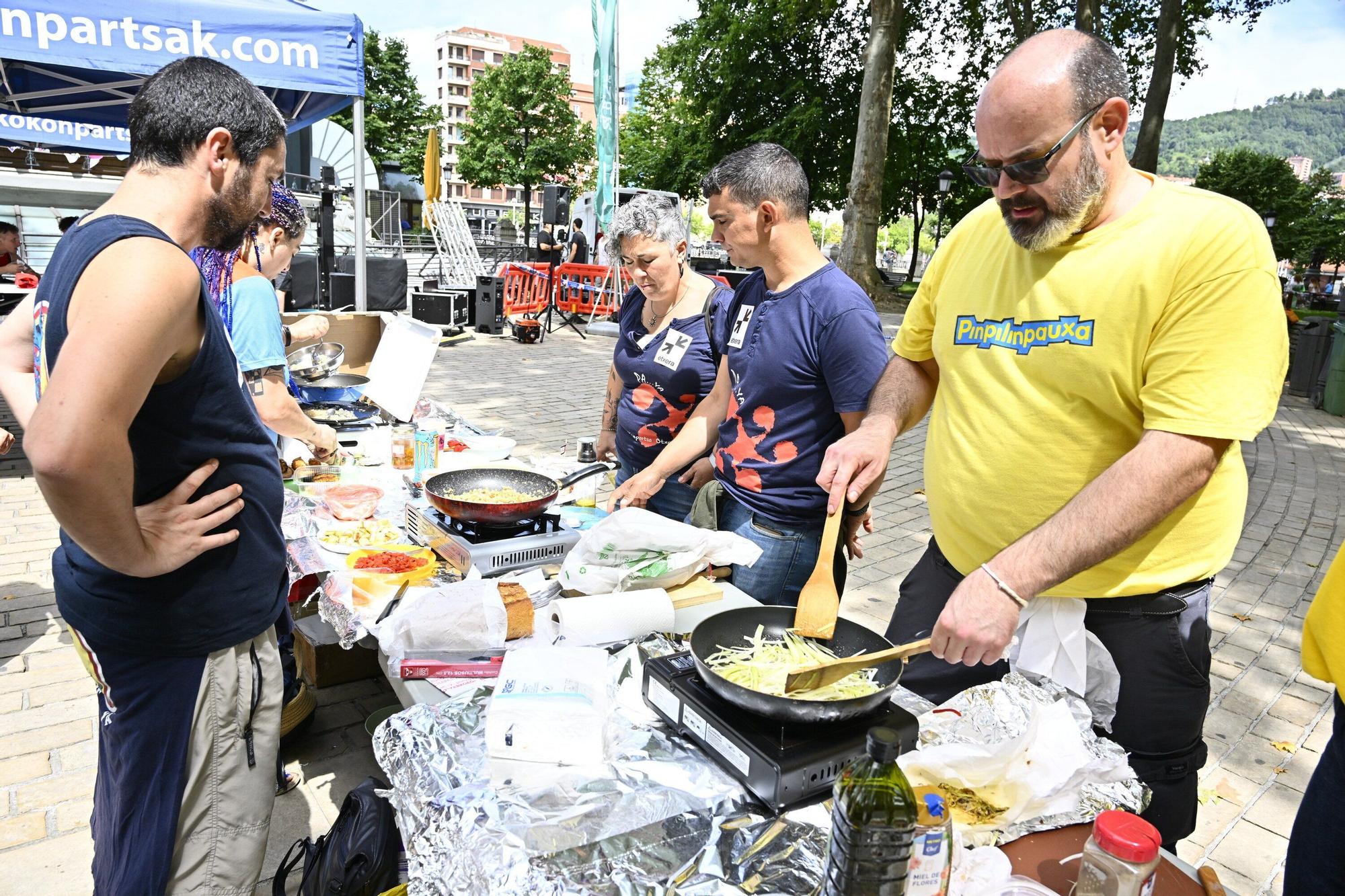 En imágenes: Bilboko Konpartsak calienta motores para Aste Nagusia