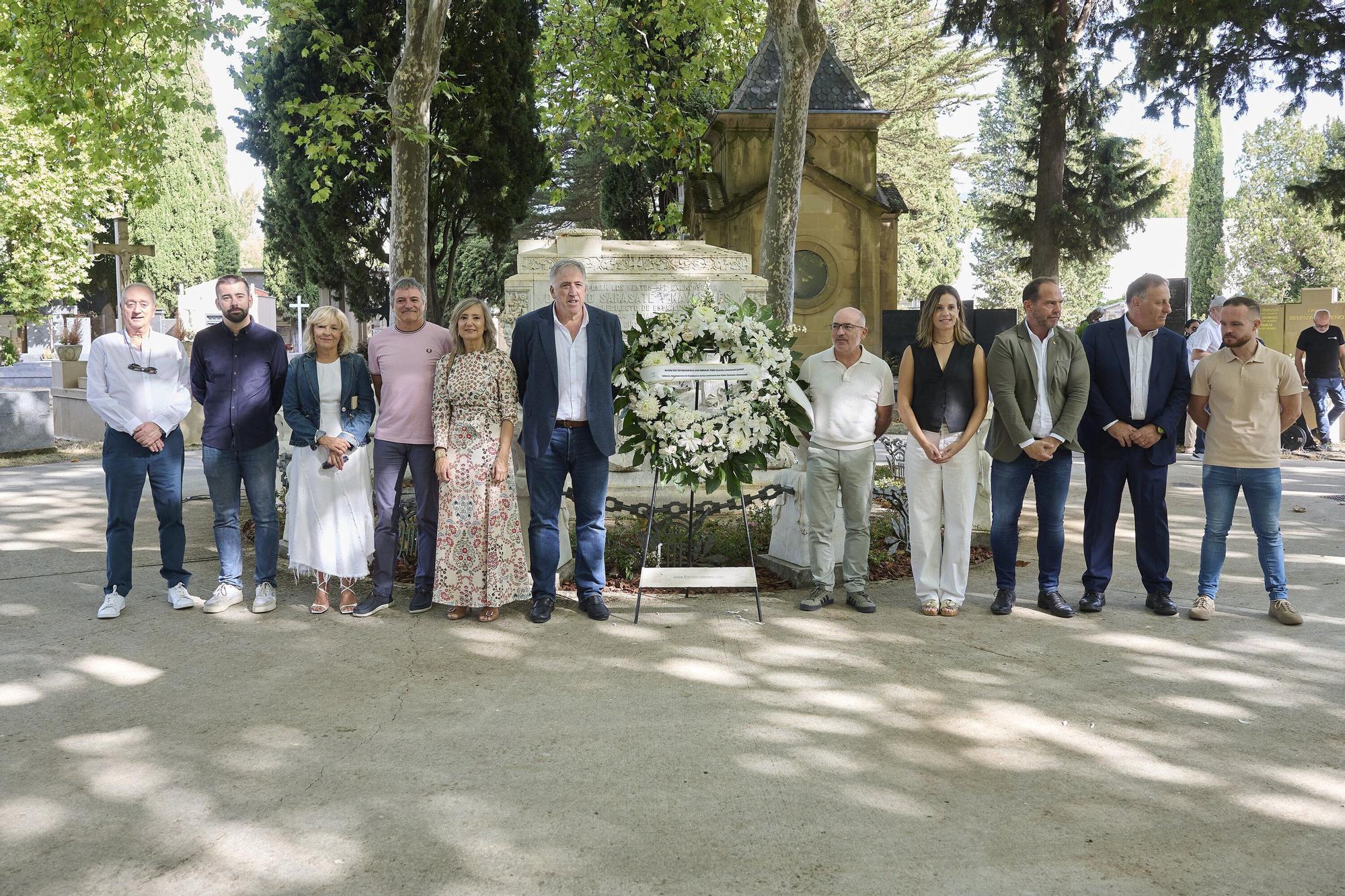 Homenaje a Pablo Sarasate en el cementerio de San José