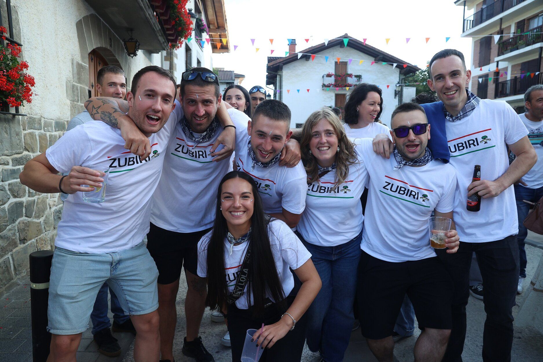 Fotos del cohete de fiestas de Zubiri