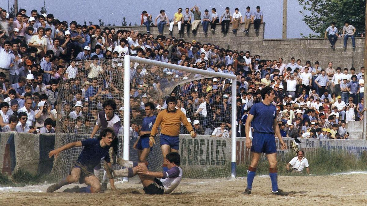 El campo de Urritxe cuando la superficie era de arena