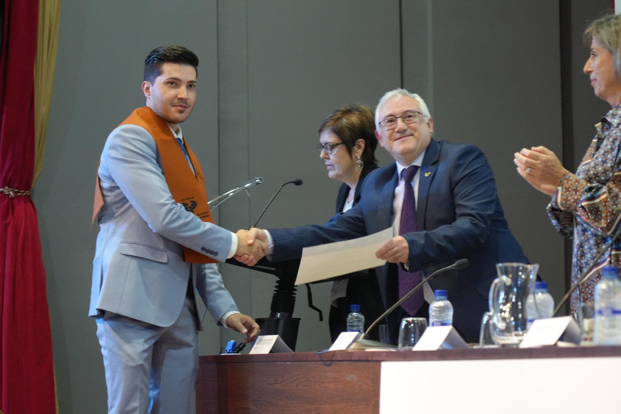 En imágenes: Graduación del curso 2024-2025 en la Escuela de Ingeniería de Vitoria-Gasteiz