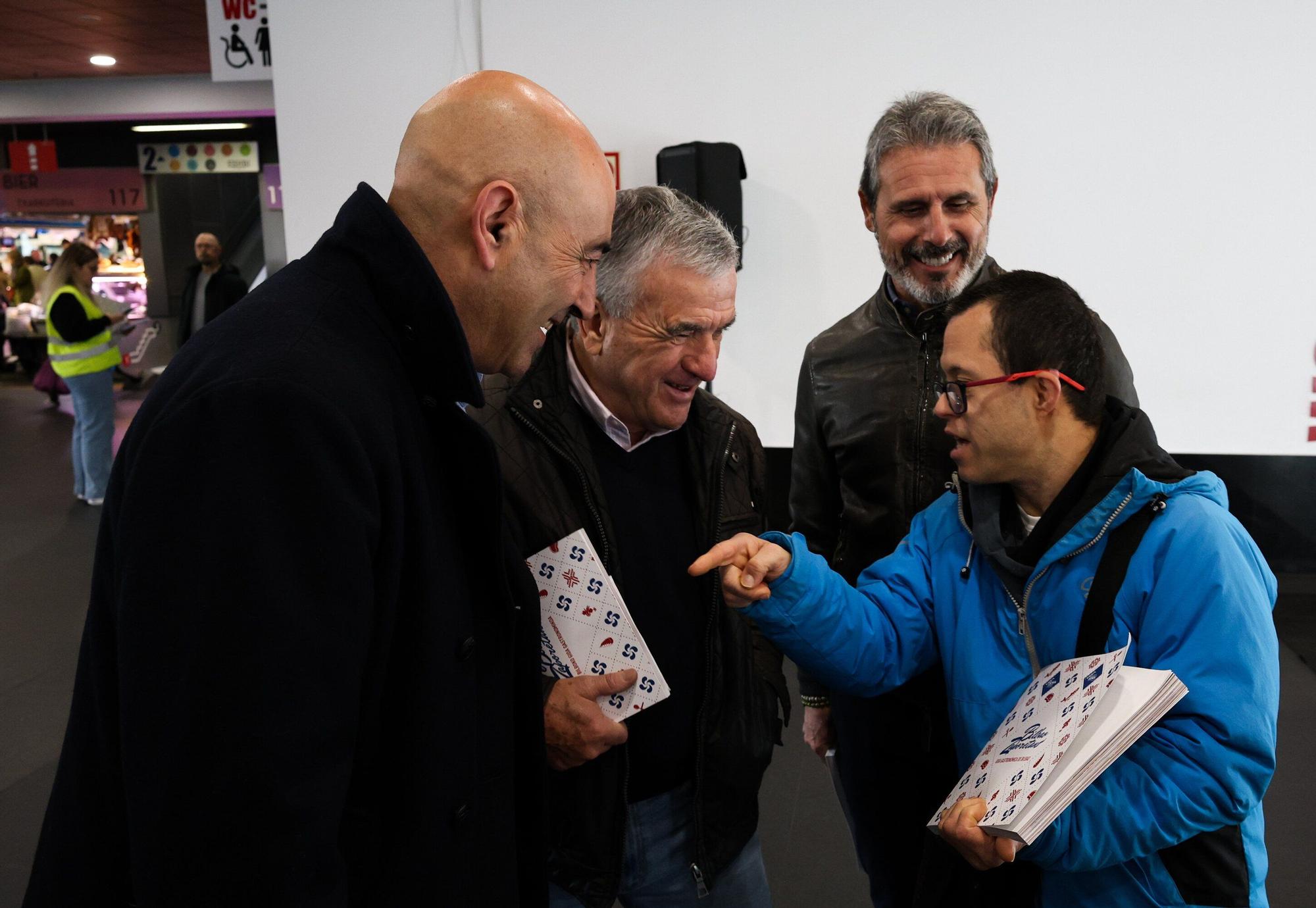 En imágenes: La Fundación Síndrome de Down presenta la guía gastronómica 'Bilbao Zaporetan'
