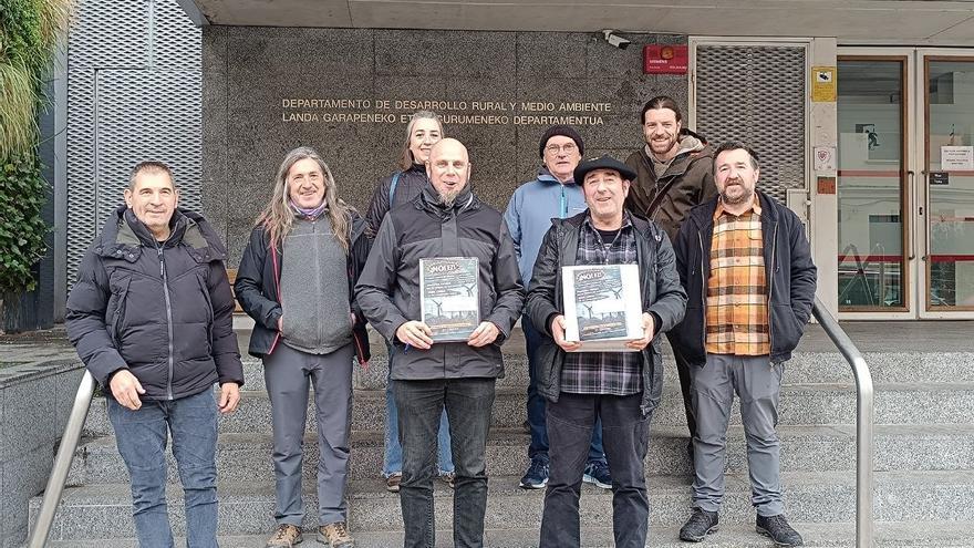 Vecinos de Artajona y Mendigorria rechazan el futuro proyecto eólico que prevé la instalación de 10 aerogeneradores