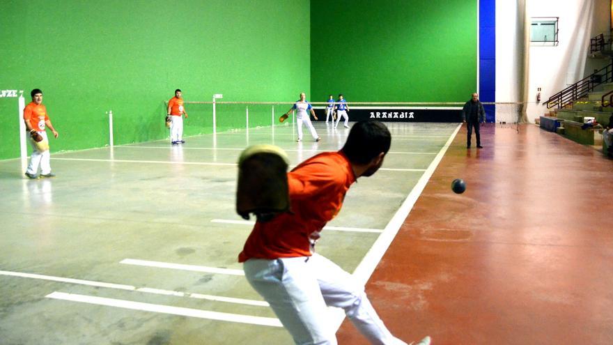 Se inicia el XXVI Campeonato Navarro de Paxaka