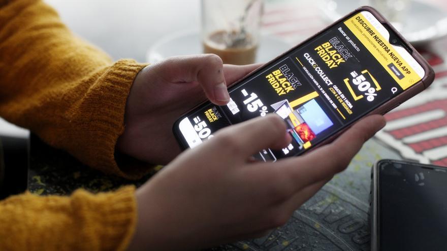 Gipuzkoa lidera la irrupción de la compra online en Euskadi: solo el 23% de la población no ha probado