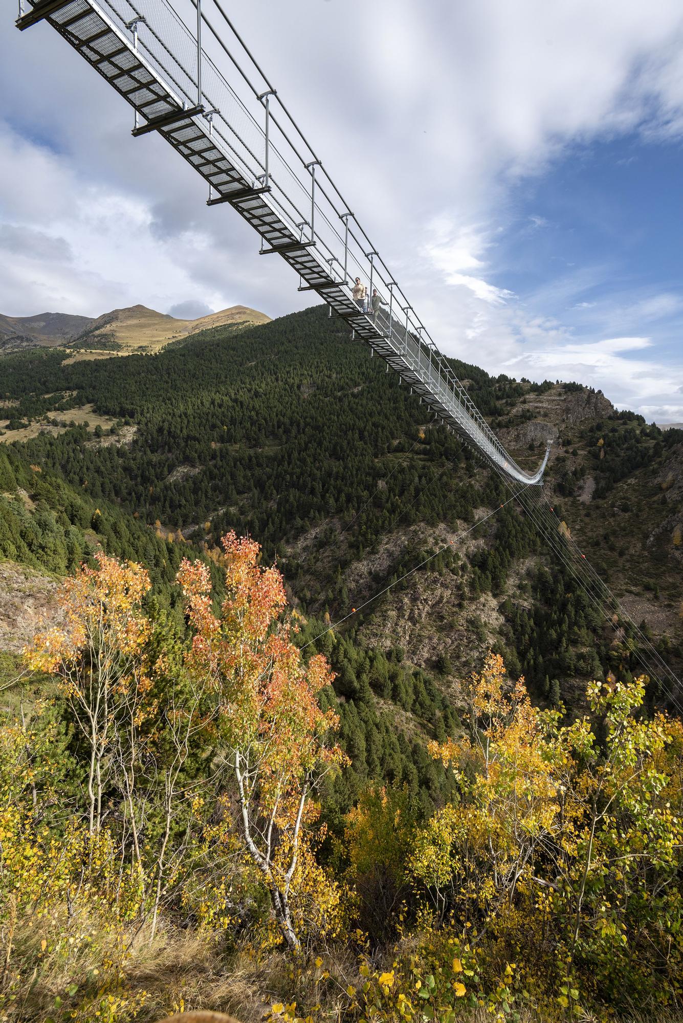 El Puente tibetano, una experiencia sobre las montañas.
