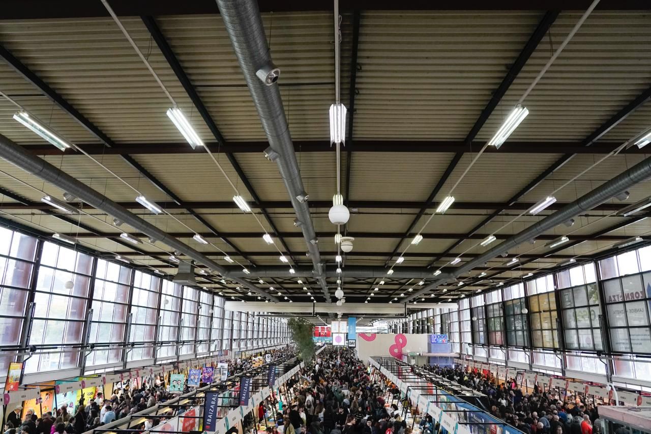 En imágenes: colas para acceder a una Durangoko Azoka a reventar