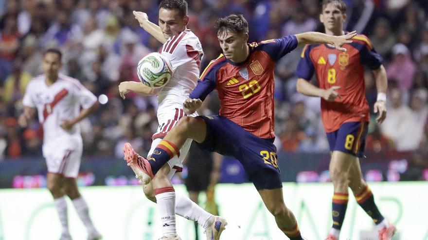 España vence a Perú en el último amistoso antes de