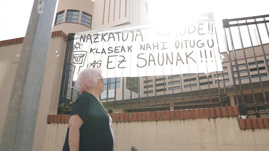 Familias de Bilbao rescatan informes de hace 20 años que ya denunciaban el extremo calor en las aulas