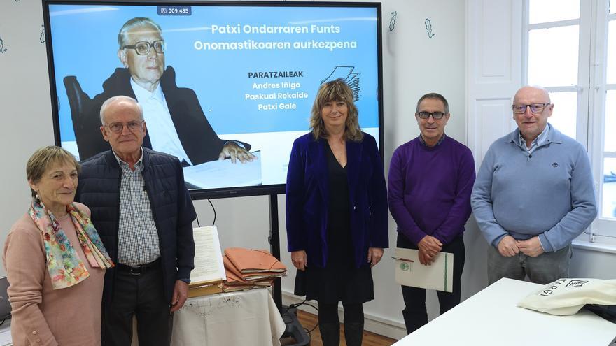 Euskaltzaindia digitaliza y publica el fondo onomástico de Patxi Ondarra en su centenario