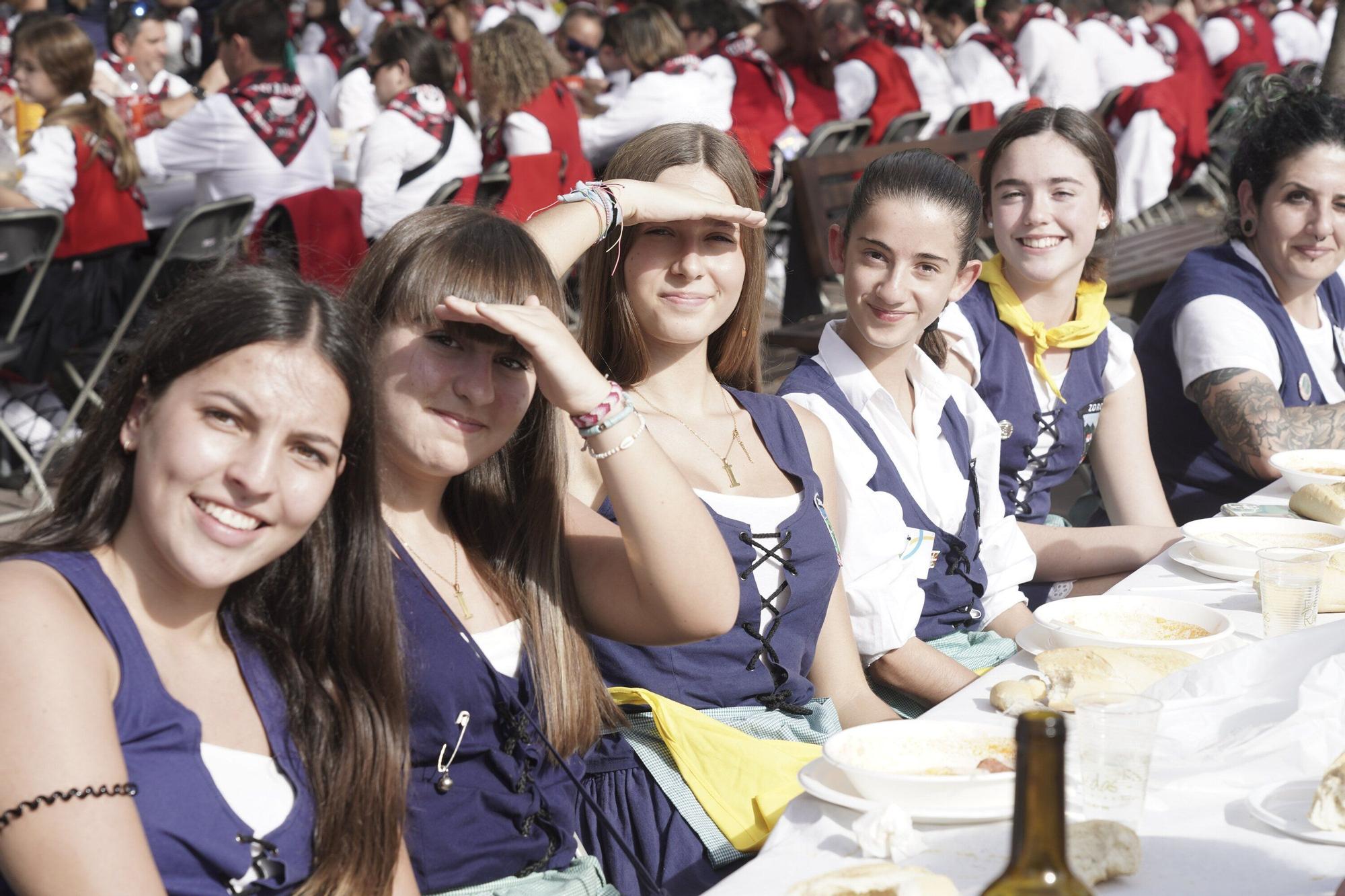 Más de 3.600 personas en la comida de cuadrillas de Basauri: “Es es indescriptible, se nos está yendo de las manos”