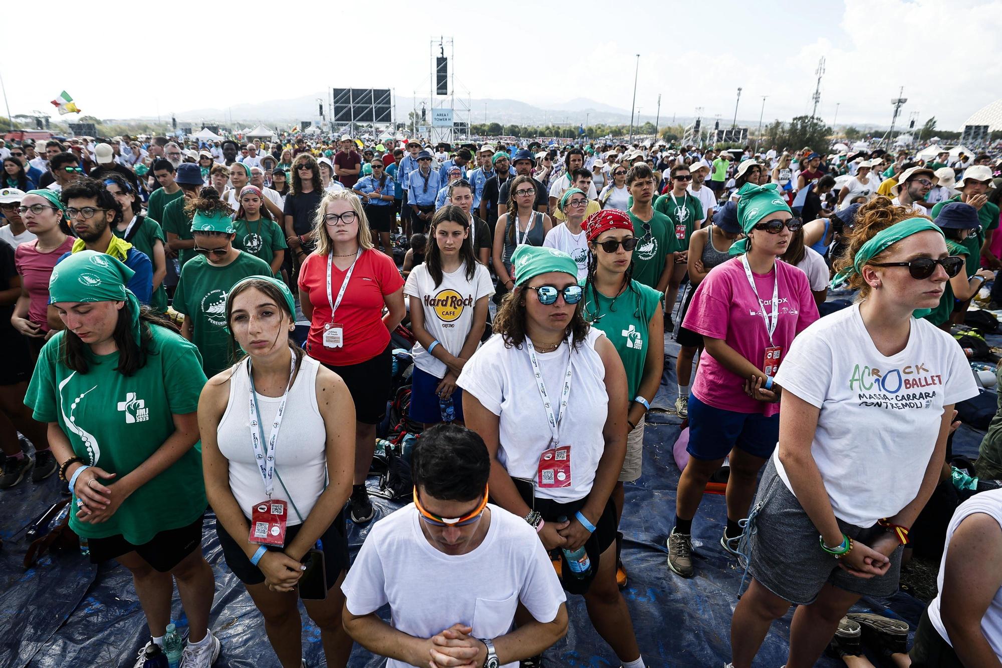El papa León XIV despide el Jubileo de la Juventud