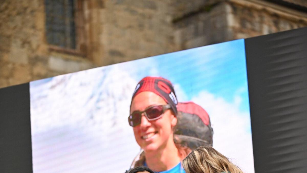 Homenaje a la montañera Amaia Agirre en Urnieta