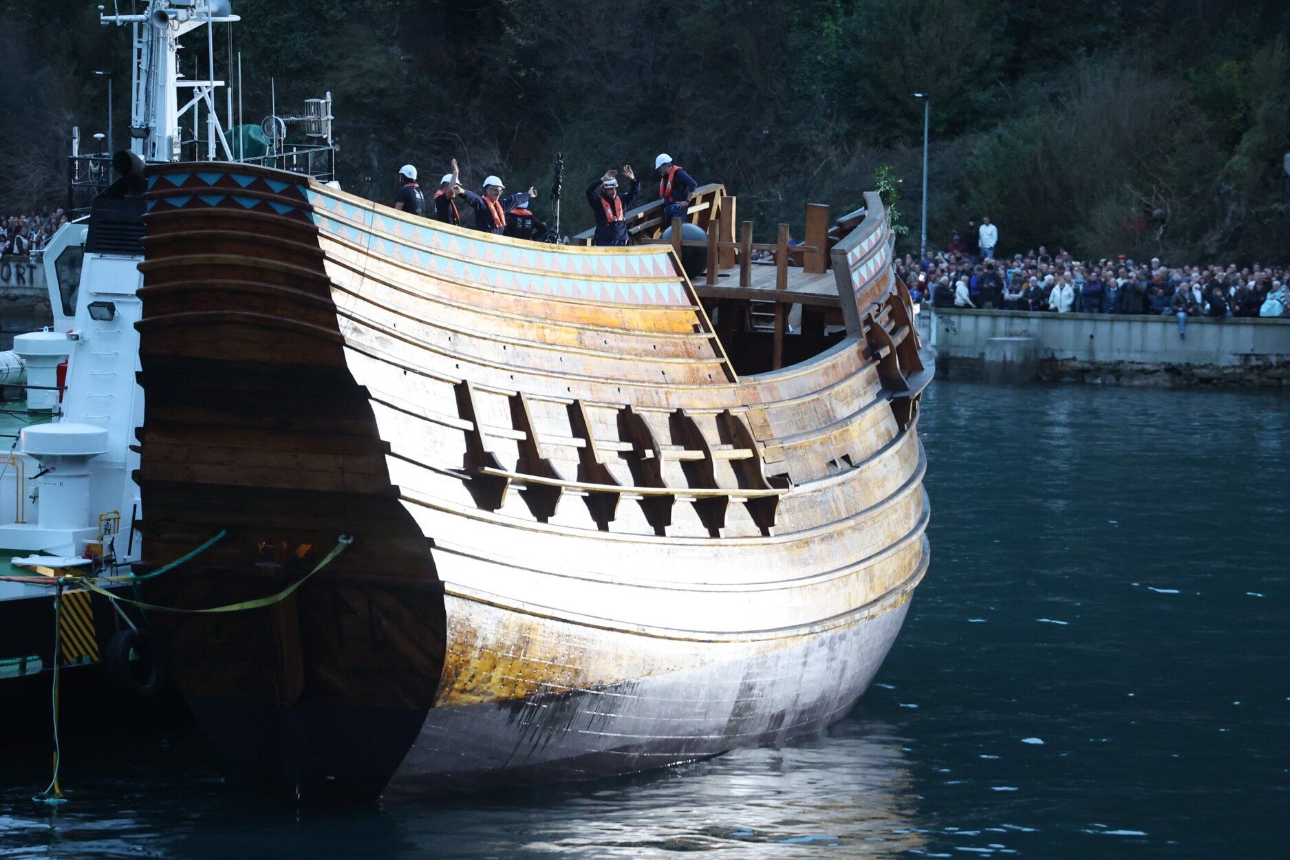 Espectacular botadura de la nao San Juan