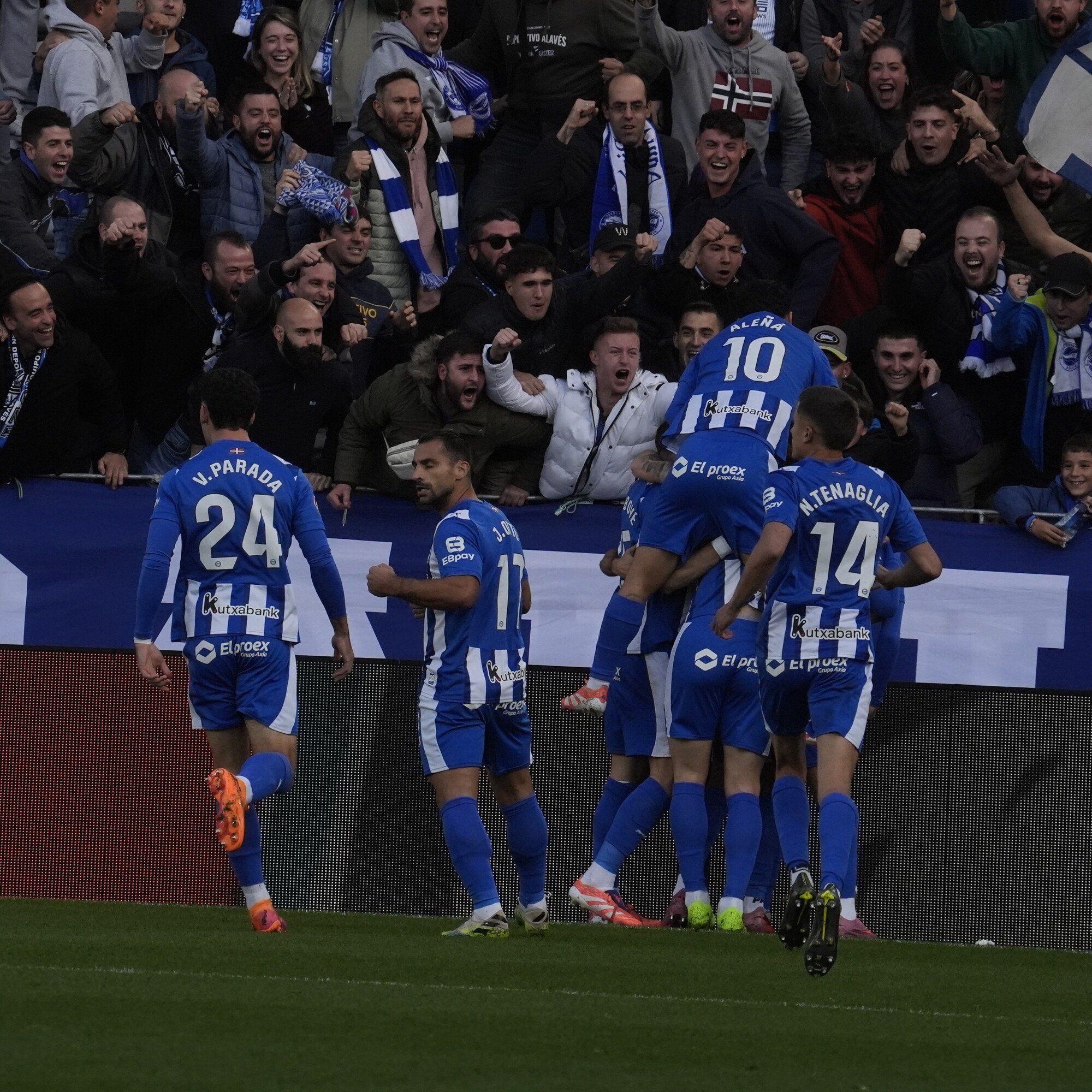 Todas las fotos del Alavés-Espanyol en Mendizorroza