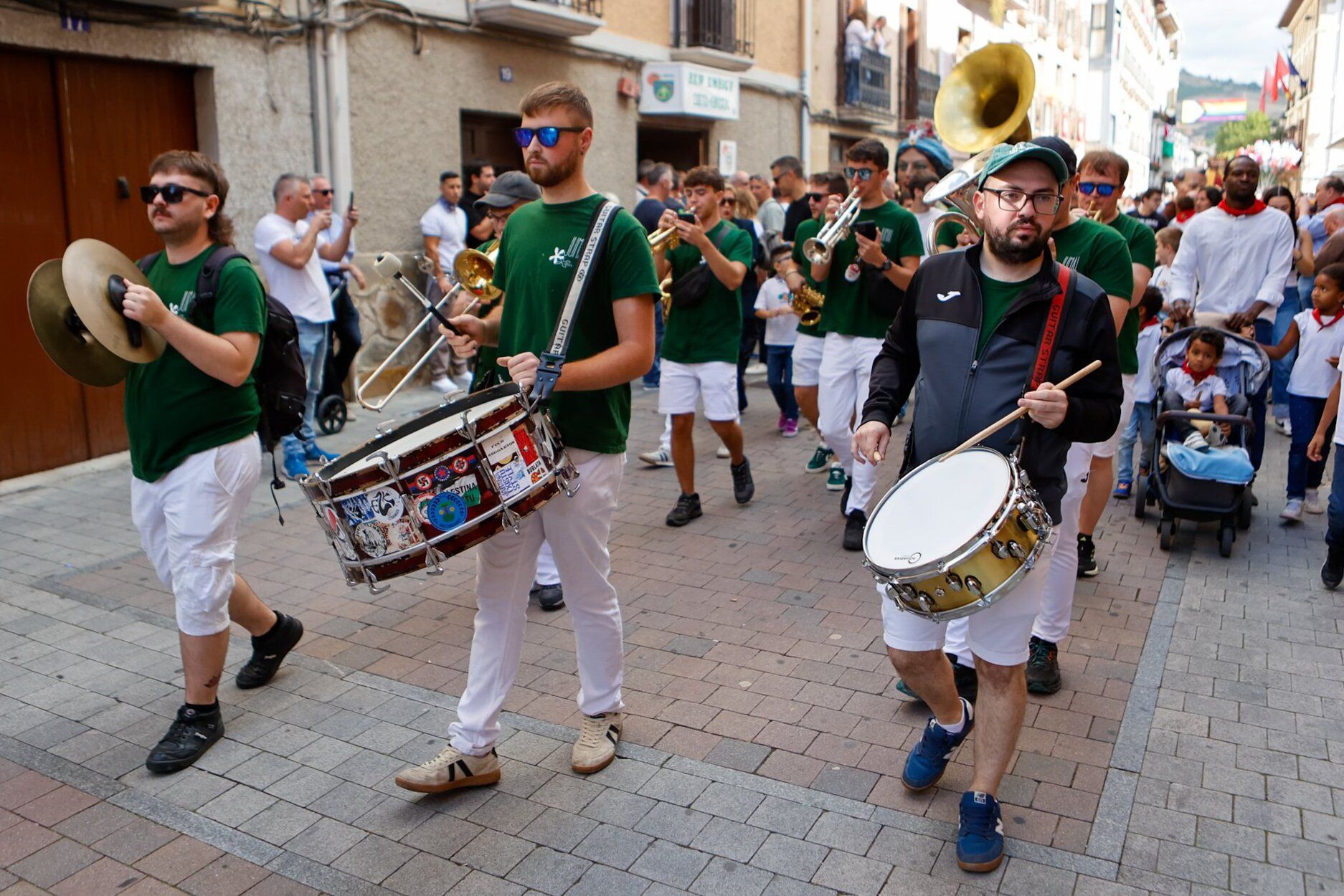 Fotos del chupinazo de fiestas de Villava-Atarrabia