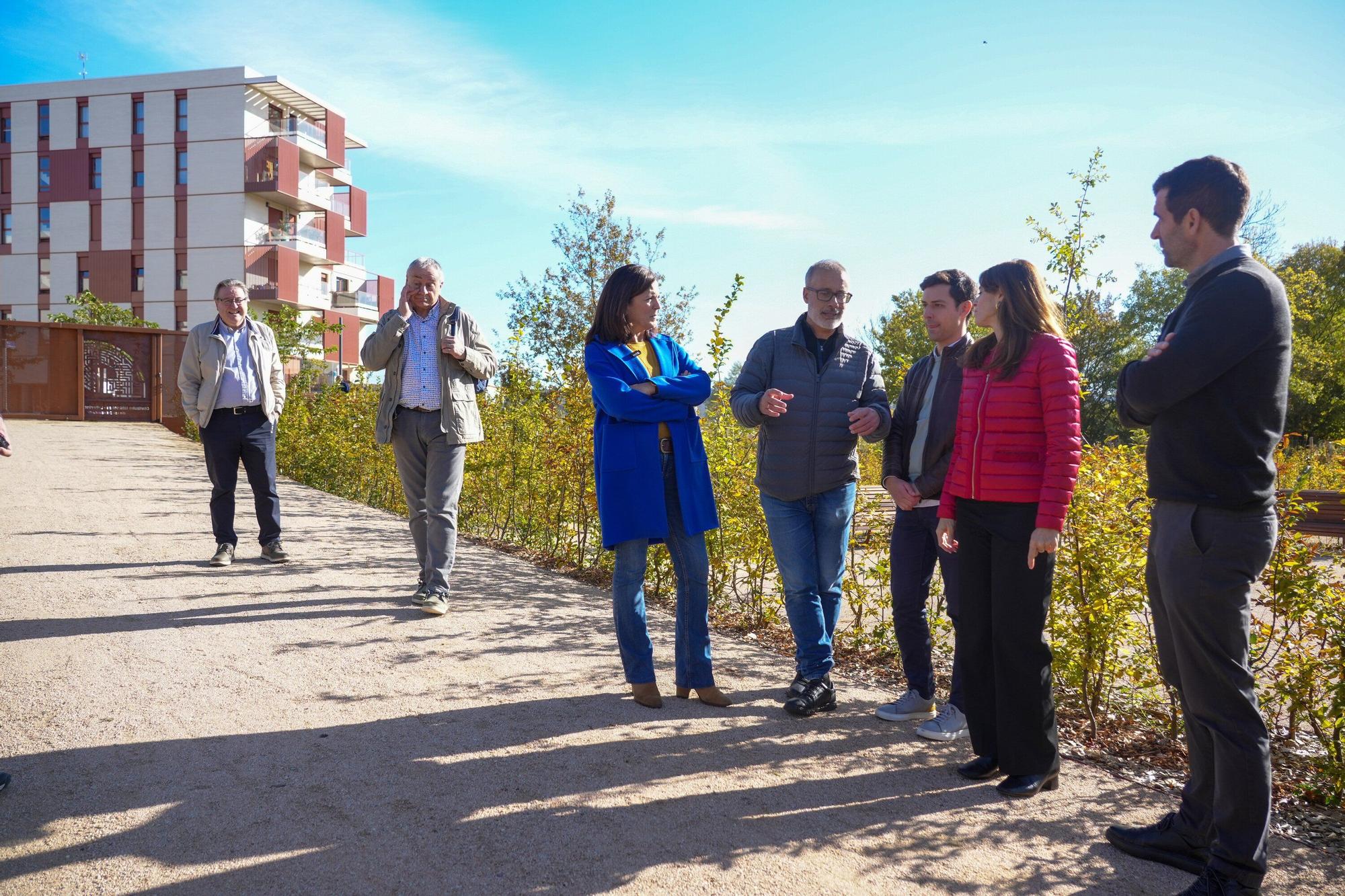 En imágenes: Inauguración del nuevo laberinto vegetal de Olarizu