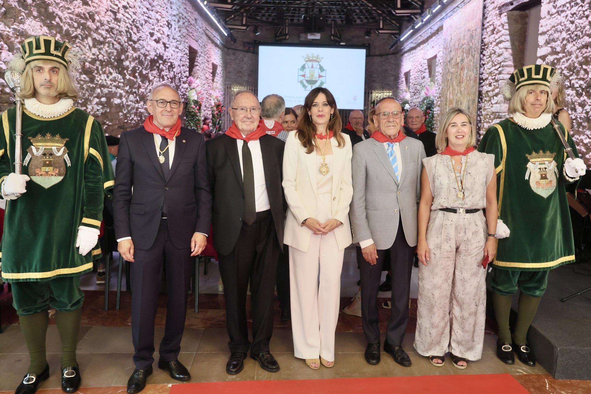 En imágenes: Entrega de la Medalla de Oro de la ciudad