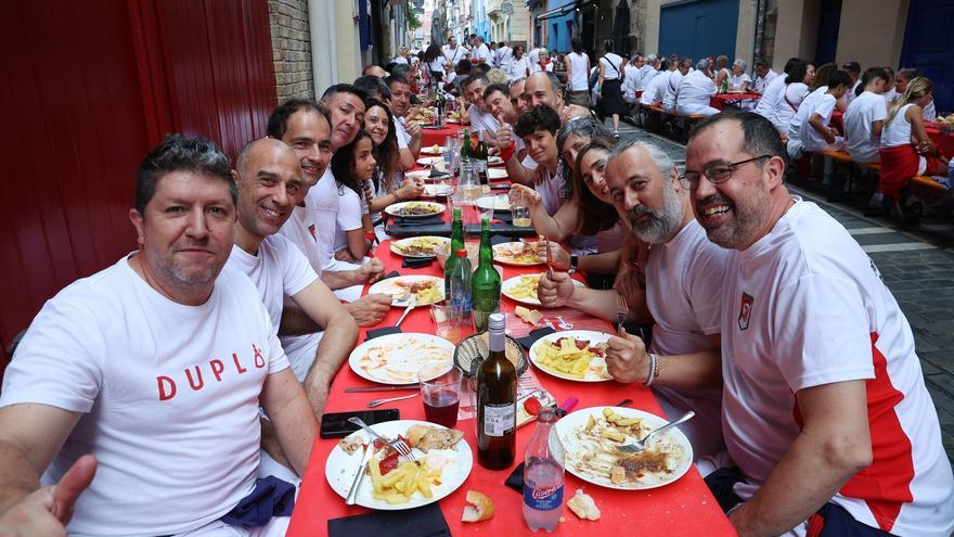 Terrazas en San Fermín: en 2025 hubo 51 sanciones por ponerlas sin permiso o excederse de espacio