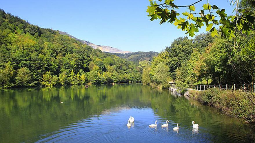 Arrigorriaga somete a un profundo lavado de cara al parque Mendikosolo