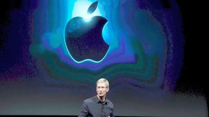 Las acciones de Apple superan  los 500 dólares por primera vez en la historia
