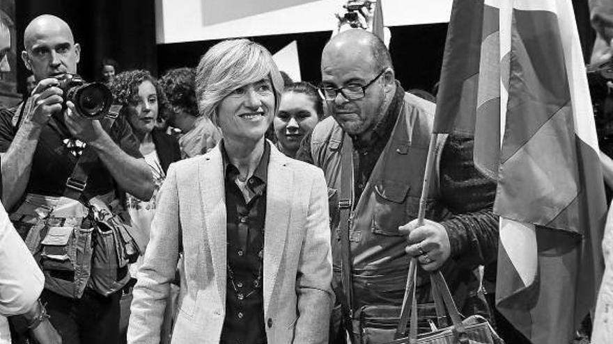 Pili Zabala tras su comparecencia ante los militantes para valorar los resultados.