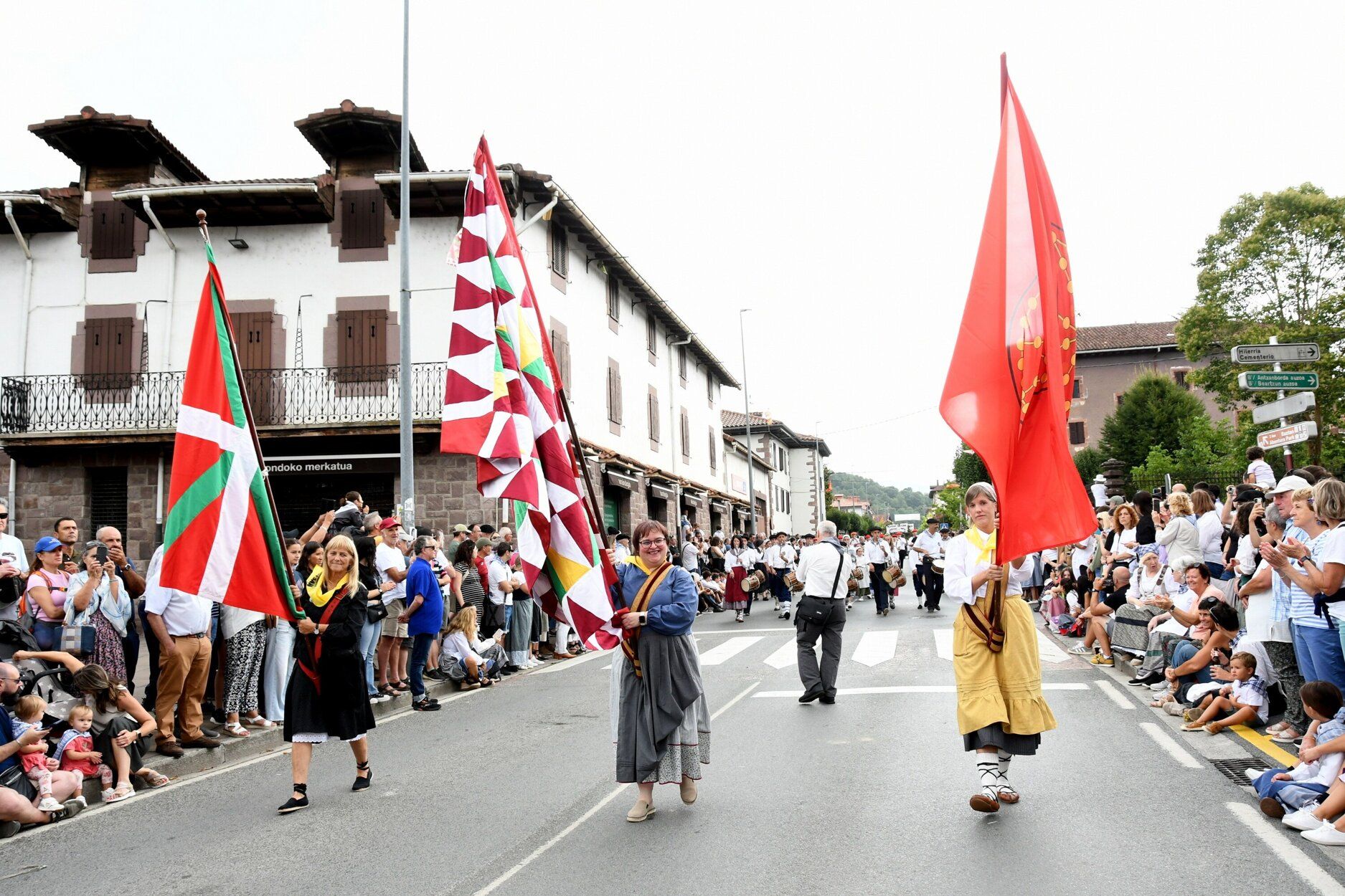 15 pueblos unidos en el Baztandarren Biltzarra