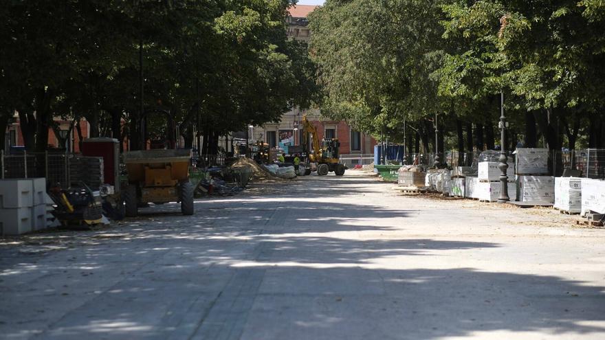 Sarasate contará con tres puntos de recogida neumática de basura en la acera sur, cuyas obras concluirán este mes