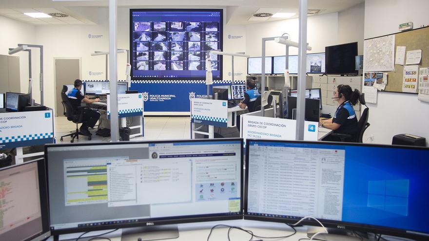 Pamplona trabaja de forma continua en la modernización y mejora de las salas de coordinación de Policía Municipal