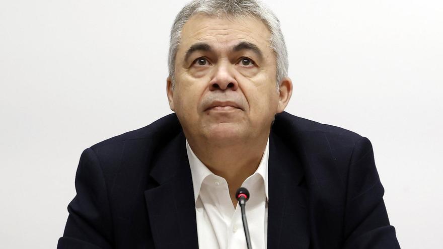 Santos Cerdán publica un libro sobre las consecuencias del "juicio político" tras su implicación en el 'caso Koldo'