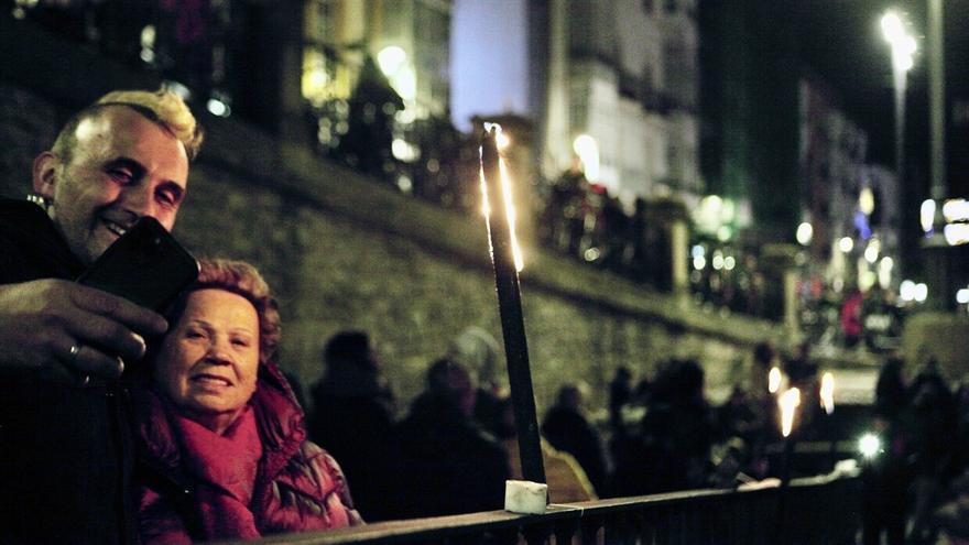 Fiesta en la Virgen Blanca, Noria gratuita y la Noche de las velas, algunos de los planes para el finde previo a Nochebuena