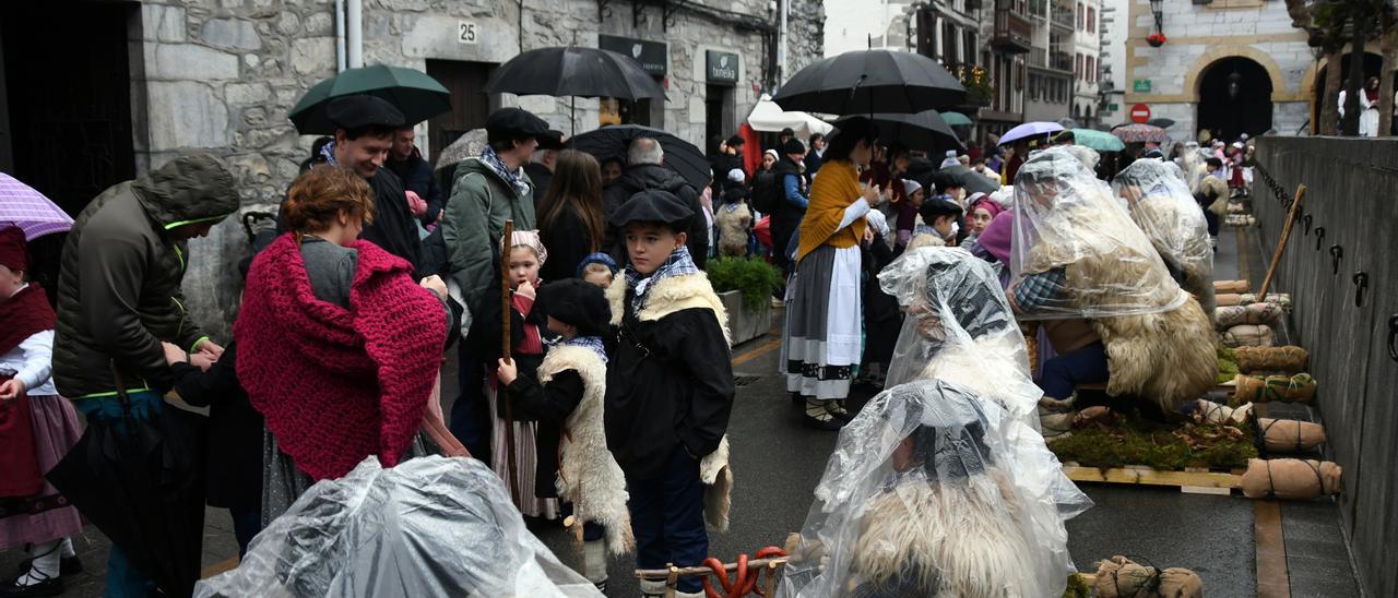 EN FOTOS | Concurso de Olentzeros y nacimientos en Lesaka