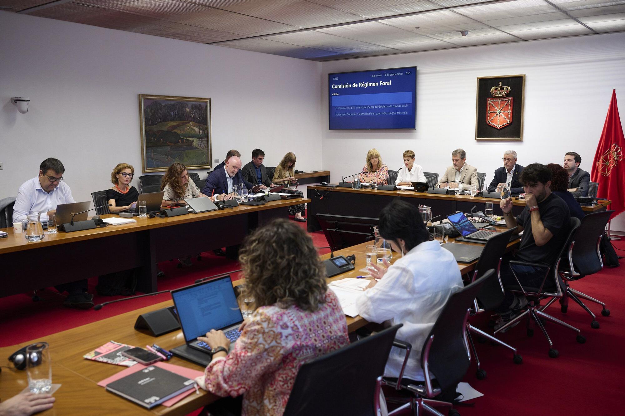 Chivite, en la Comisión de Régimen Foral del Parlamento de Navarra