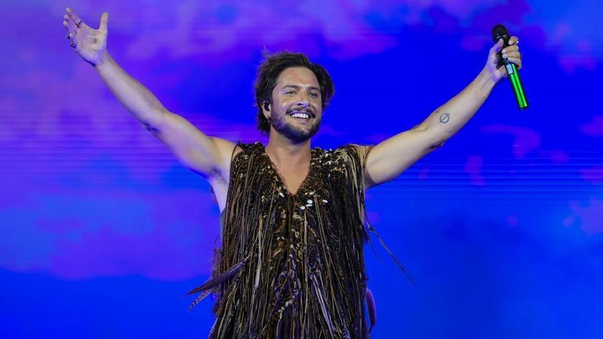 Manuel Carrasco alza la voz por Palestina en los Grammy Latinos: “Si matan, son asesinos”